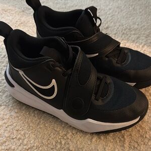 Nike Black and White Sneakers